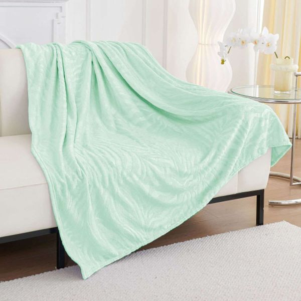 Embossed Sahara Blanket Mint